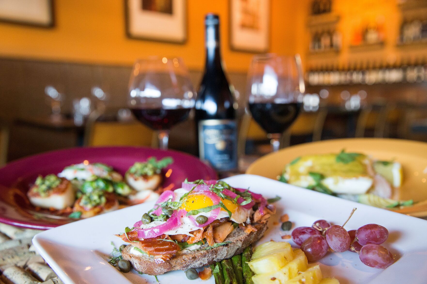 Pacific Street restaurant reopens after renovation